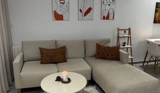 Cozy Hammamet Apartment Beach, Pool, and Comfort Await