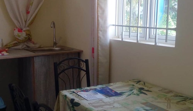 Chetty Tourist Residence