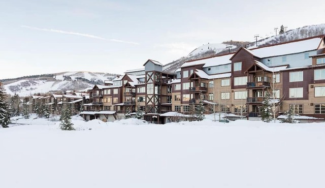 Silver Star 3302 | Condo with Fireplace in Park City