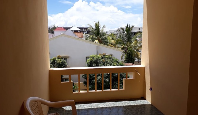 Allamanda Studios and Apartments