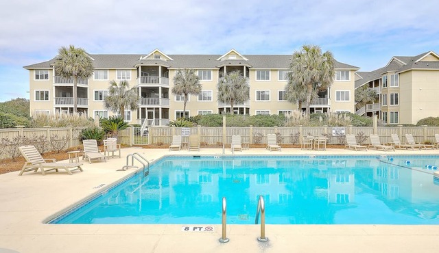 Port O' Call E303 by Deserving Vacations in Isle of Palms