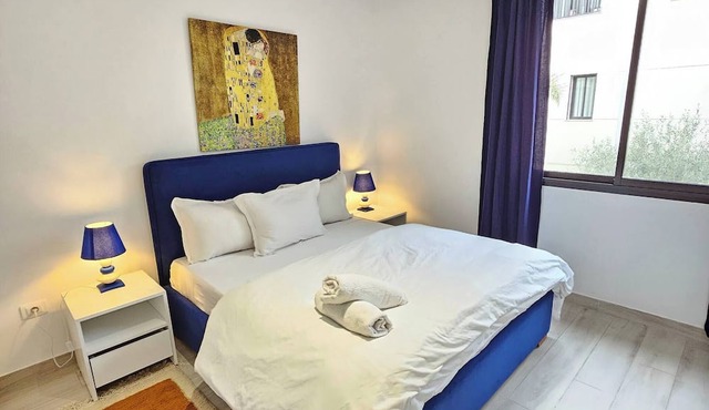Modern Luxury Apartment in La Marsa, Tunisia - Perfect Getaway