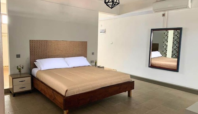 THE LIGHT VILLA