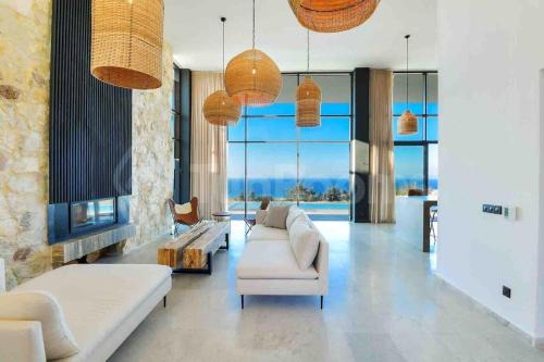La Baie de Leo, Metline , Infinity Pool, Sauna & Spa