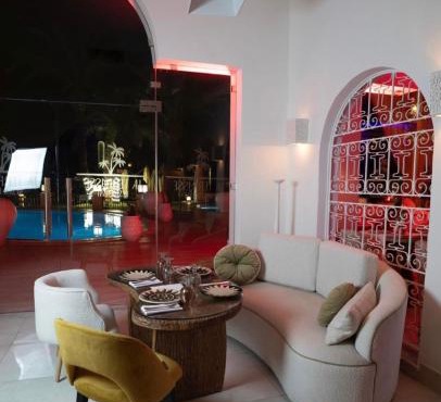 Suites Hôtel Les Charmilles & Spa