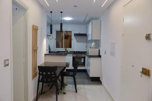 S1 Ennasr Near Clinics & Airport