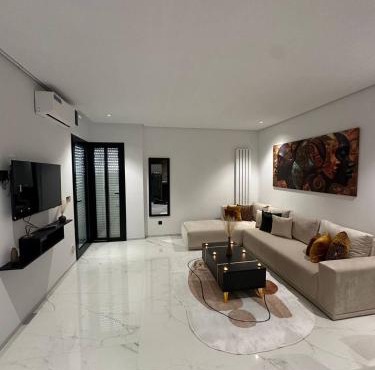 Absolute Comfort in a Luxury Residence, Soukra