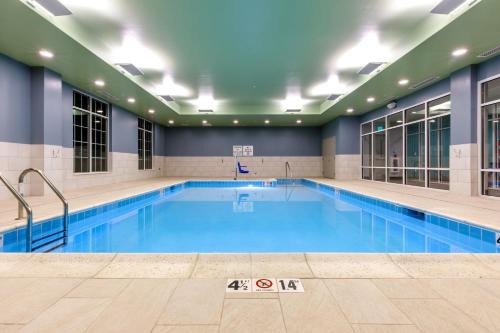 Holiday Inn Express Sturbridge Ihg Hotel 